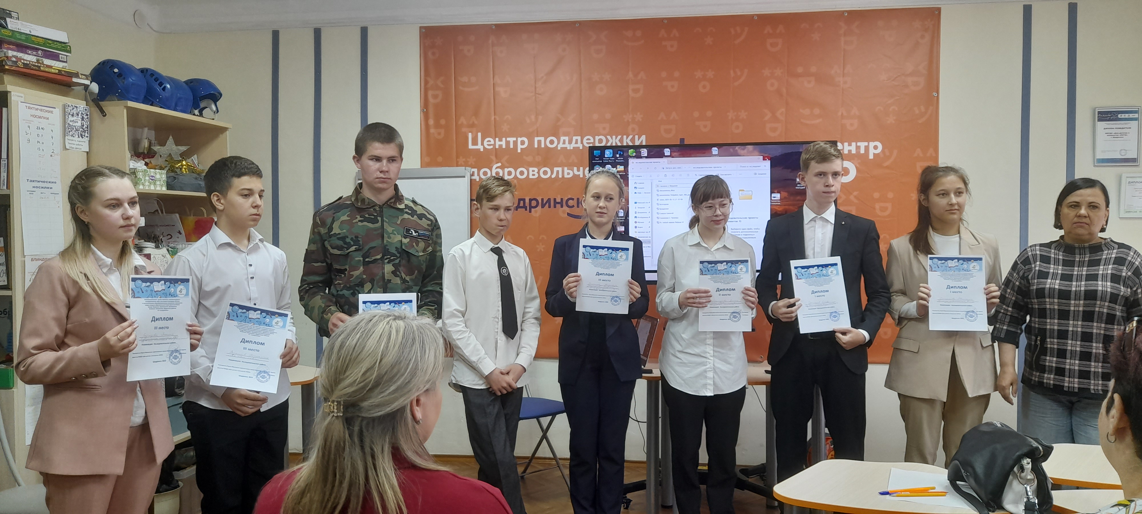 Наш девиз: ни дня без дела.